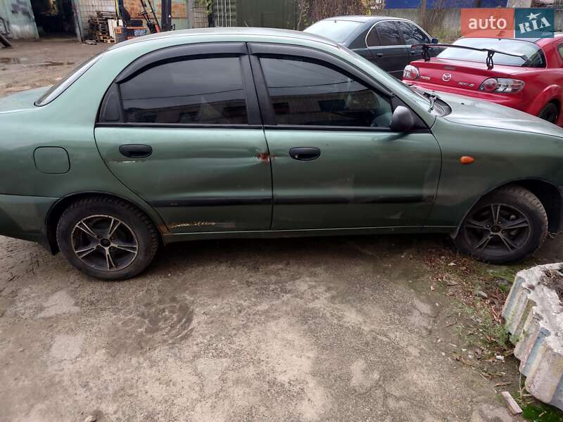 Седан Daewoo Lanos 2006 в Києві