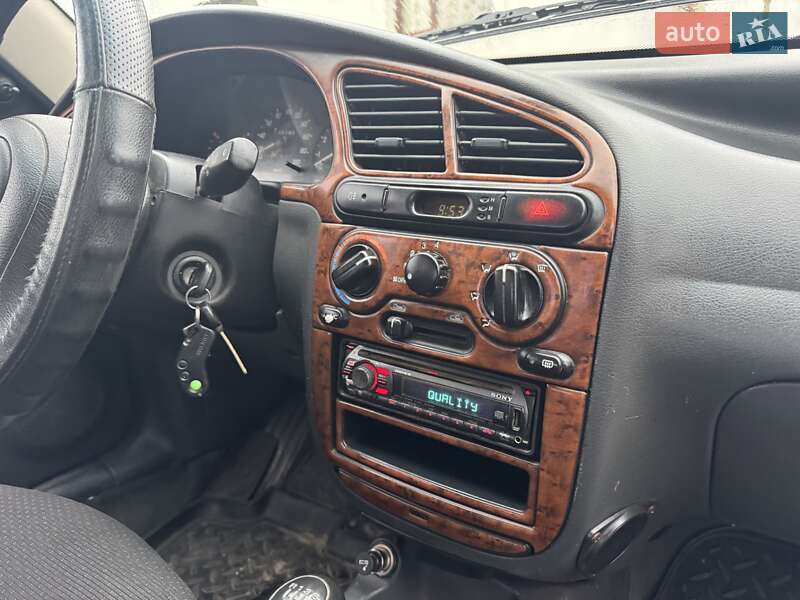 Седан Daewoo Lanos 1998 в Львове фото 12 Седан Daewoo Lanos 1998 в Львове