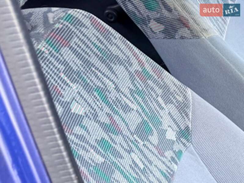 Седан Daewoo Lanos 1999 в Кам'янському