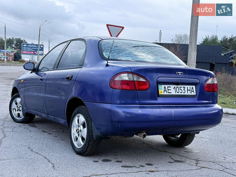 Седан Daewoo Lanos 1999 в Кам'янському