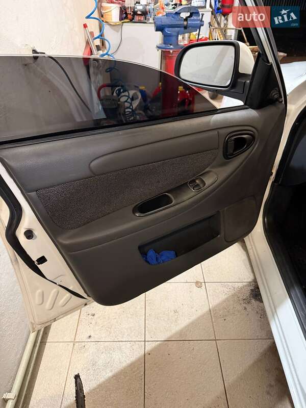 Седан Daewoo Lanos 2014 в Києві фото 3 Седан Daewoo Lanos 2014 в Києві