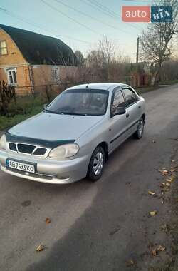 Седан Daewoo Lanos 2003 в Казатине