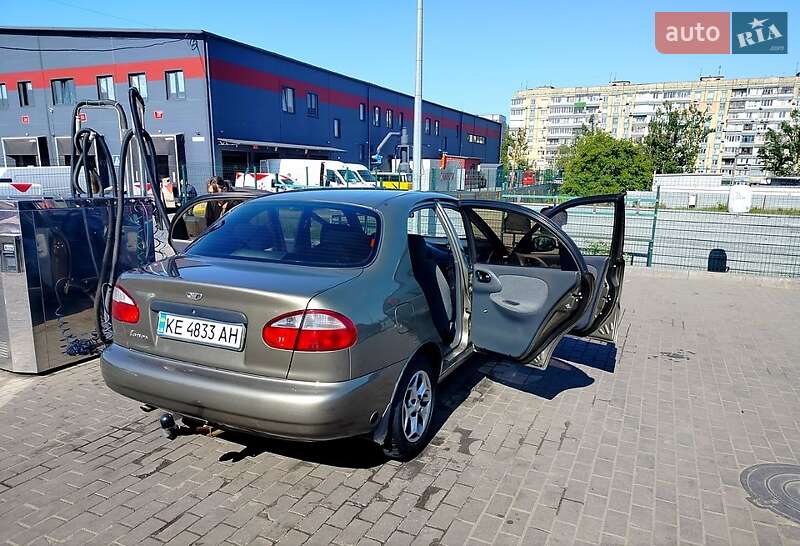 Седан Daewoo Lanos 2006 в Кривом Роге