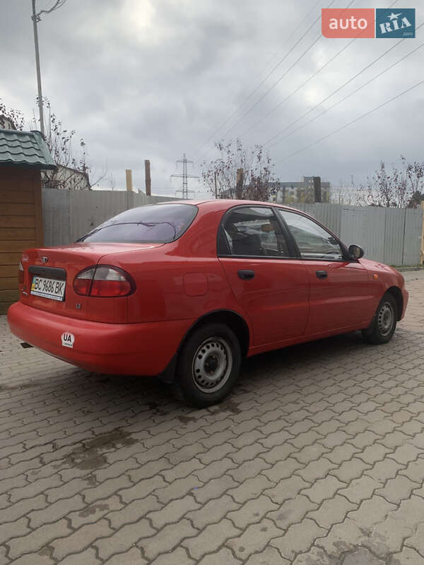 Седан Daewoo Lanos 2008 в Винниках
