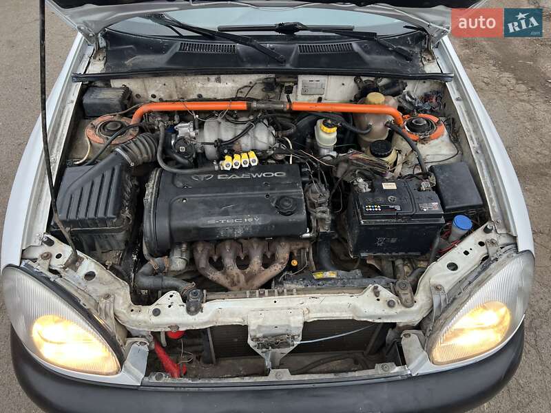 Седан Daewoo Lanos 2004 в Рівному фото 8 Седан Daewoo Lanos 2004 в Рівному