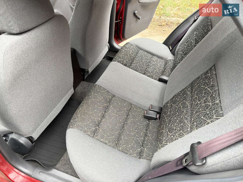 Седан Daewoo Lanos 2008 в Киеве