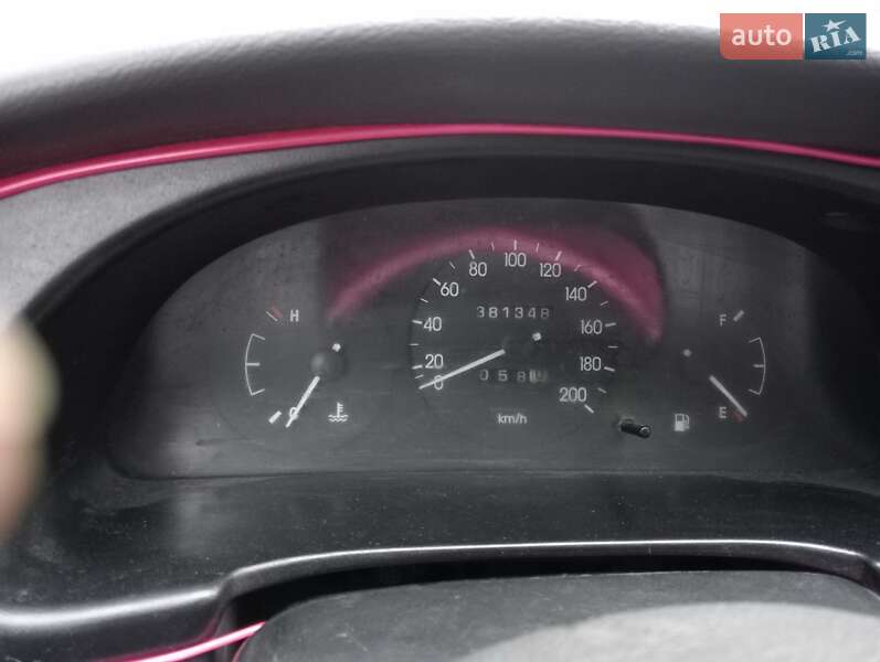 Седан Daewoo Lanos 2004 в Житомирі