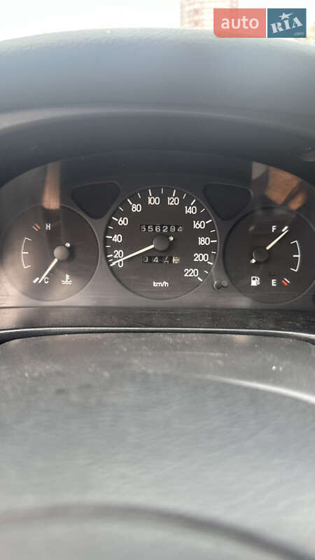 Седан Daewoo Lanos 2003 в Києві