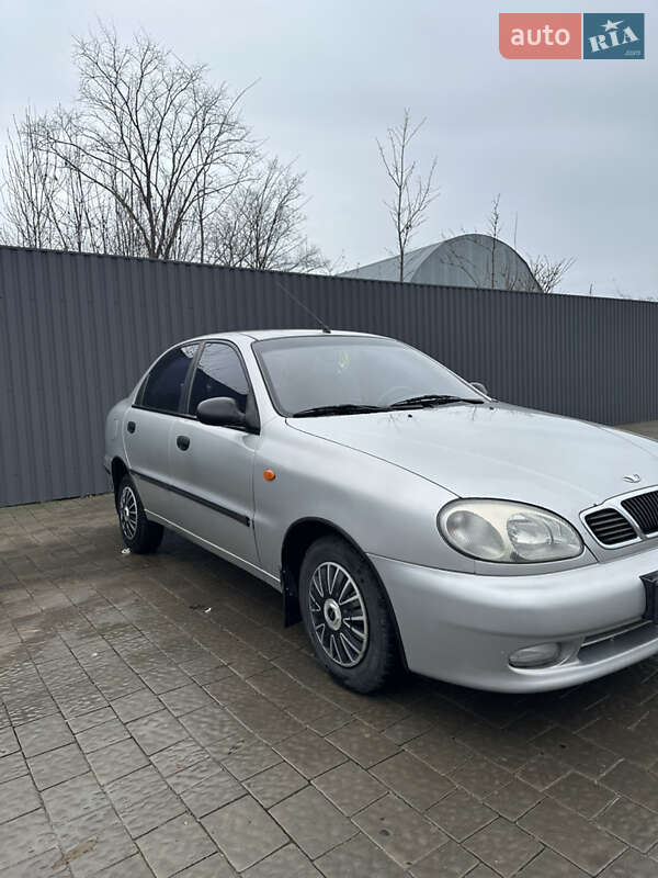 Седан Daewoo Lanos 2004 в Тернополе