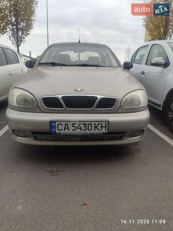 Седан Daewoo Lanos 2008 в Гатном