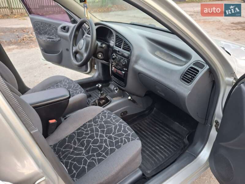 Седан Daewoo Lanos 2003 в Полтаві фото 27 Седан Daewoo Lanos 2003 в Полтаві