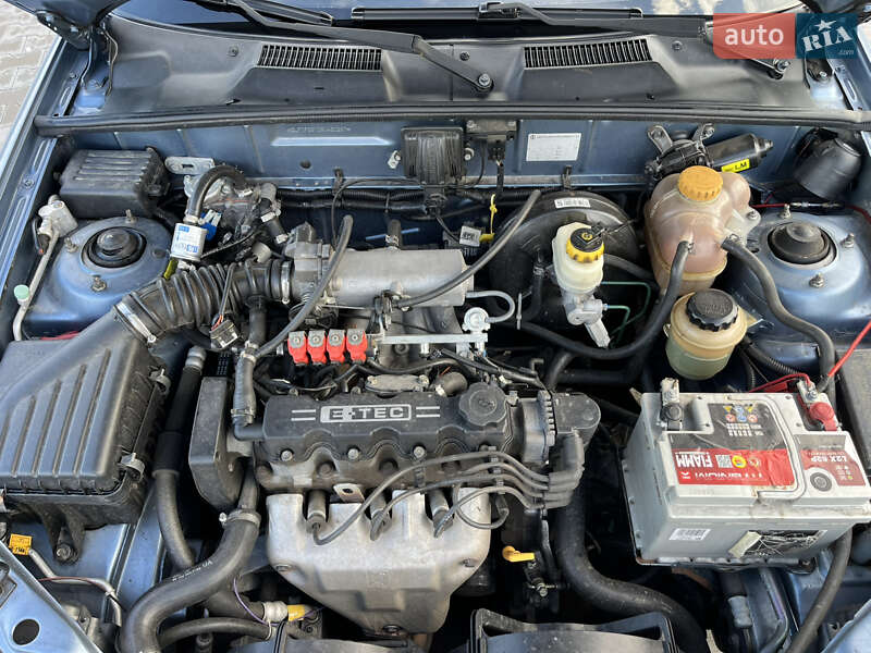 Седан Daewoo Lanos 2008 в Полтаві