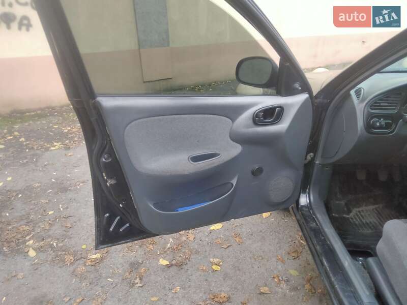 Седан Daewoo Lanos 2006 в Каменском