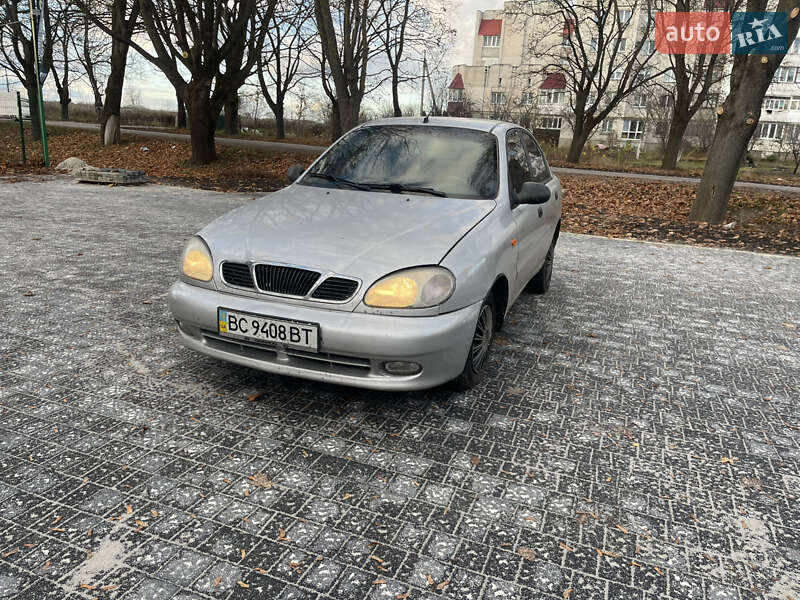 Седан Daewoo Lanos 2008 в Рівному