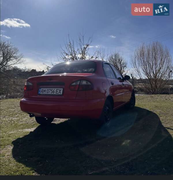 Седан Daewoo Lanos 2008 в Ружине