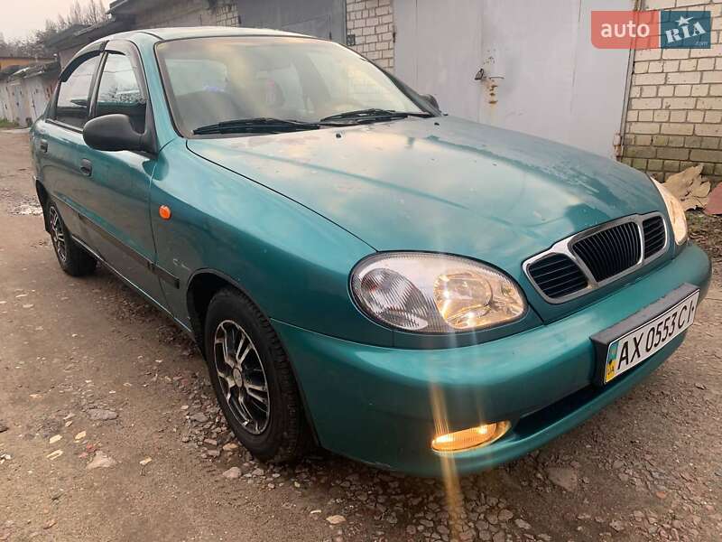 Седан Daewoo Lanos 2000 в Харькове