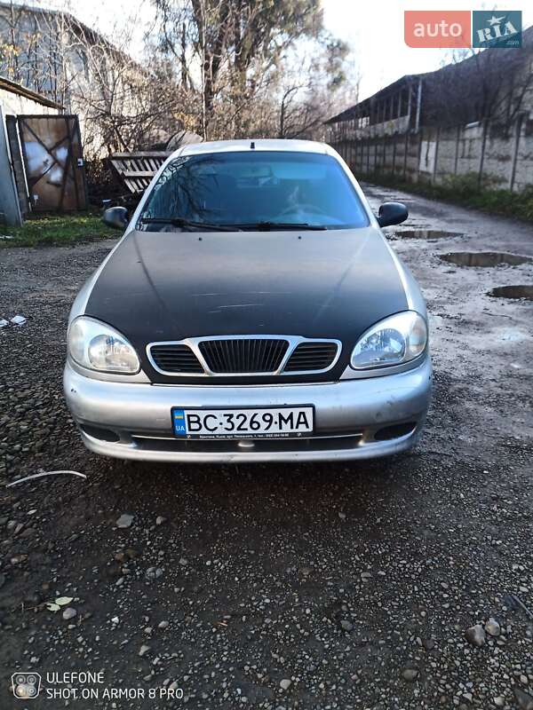 Хетчбек Daewoo Lanos 2004 в Стрию