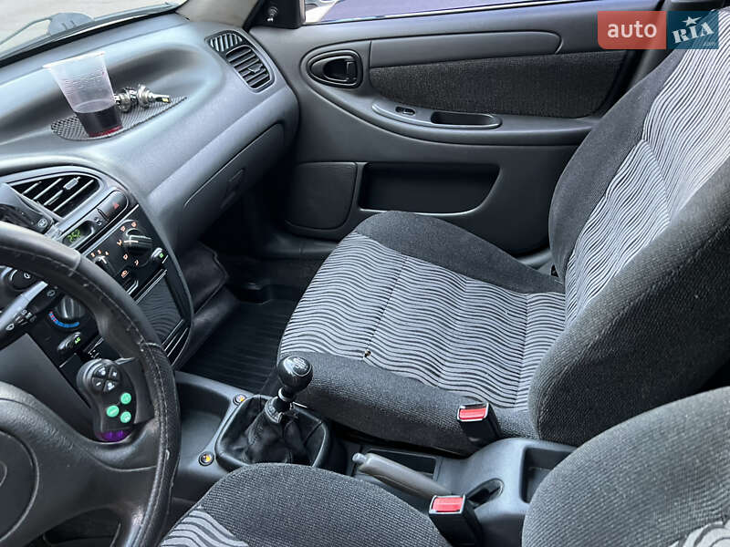 Седан Daewoo Lanos 2012 в Києві