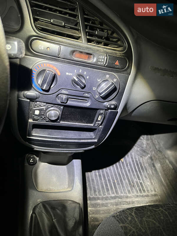 Седан Daewoo Lanos 2005 в Кременчуге