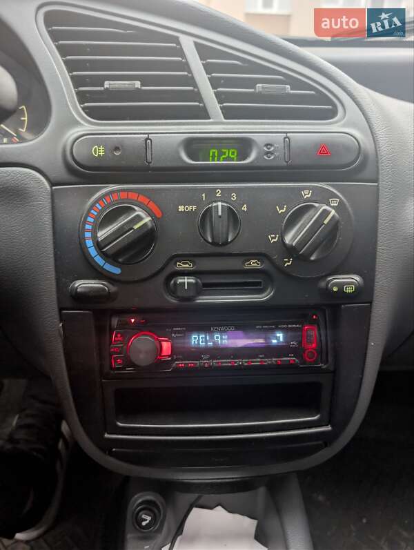 Седан Daewoo Lanos 2006 в Гатном