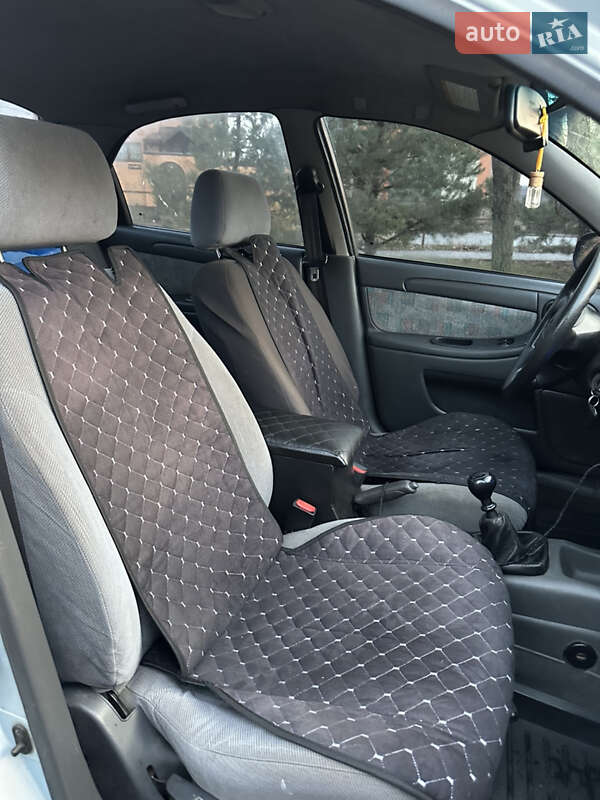 Седан Daewoo Lanos 2005 в Полтаве