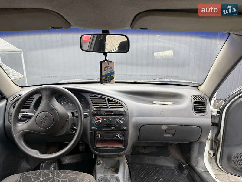 Седан Daewoo Lanos 2003 в Тернополі