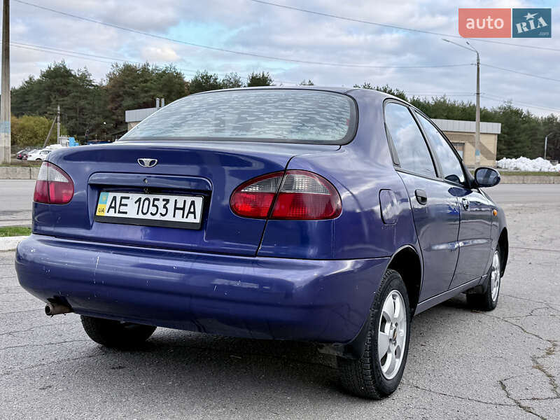 Седан Daewoo Lanos 1999 в Кам'янському