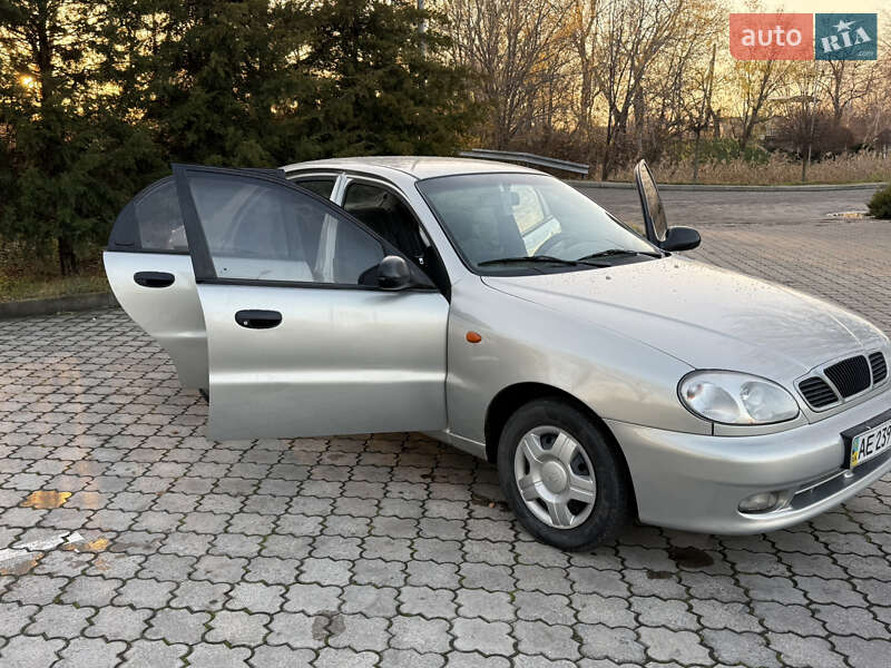 Седан Daewoo Lanos 2006 в Павлограде