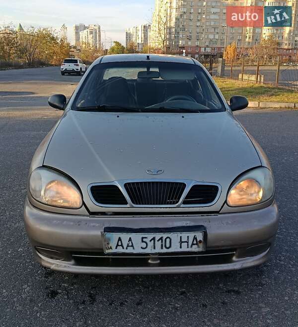 Седан Daewoo Lanos 2003 в Киеве