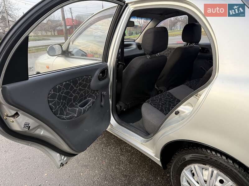 Седан Daewoo Lanos 2001 в Харкові фото 10 Седан Daewoo Lanos 2001 в Харкові