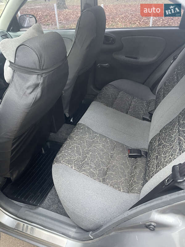 Хетчбек Daewoo Lanos 2008 в Харкові