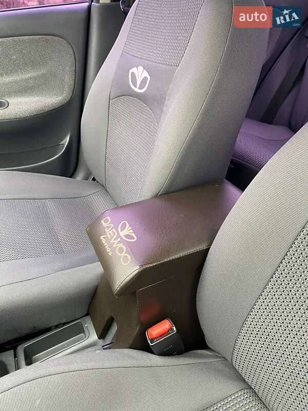 Седан Daewoo Lanos 2005 в Івано-Франківську