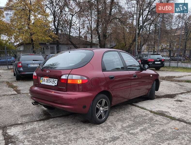 Хэтчбек Daewoo Lanos 2003 в Александрие