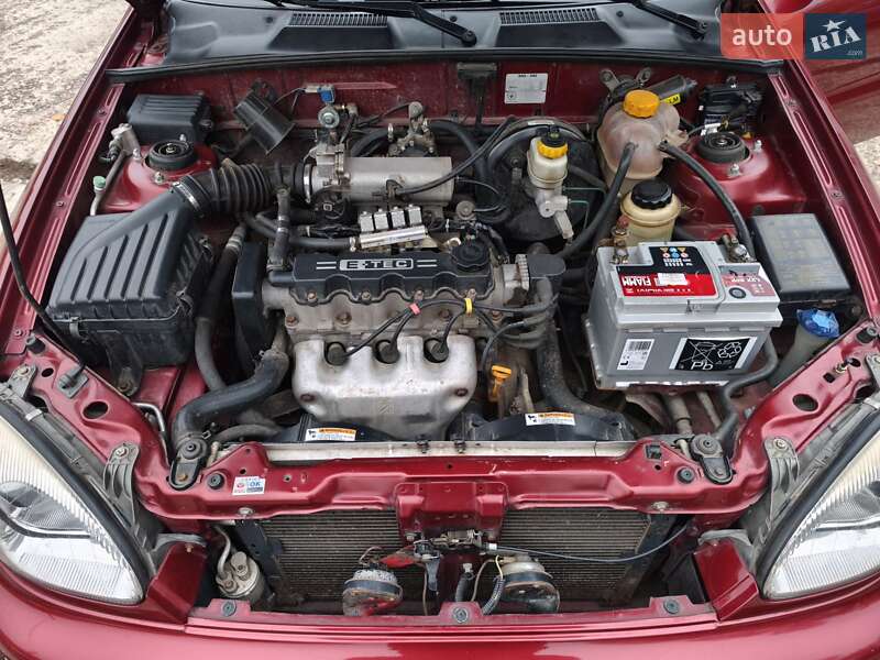 Хэтчбек Daewoo Lanos 2003 в Александрие