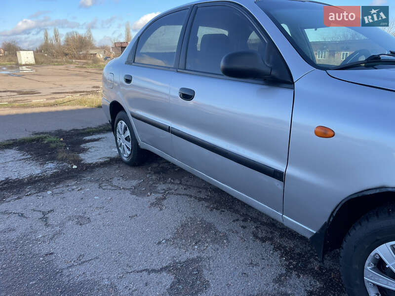 Седан Daewoo Lanos 2006 в Прилуках