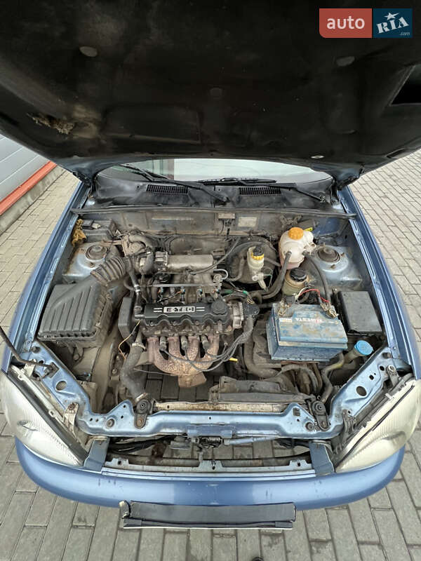 Седан Daewoo Lanos 2008 в Сумах