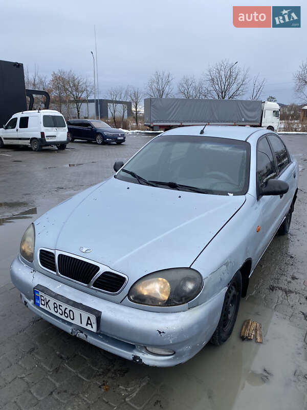 Седан Daewoo Lanos 2003 в Львове