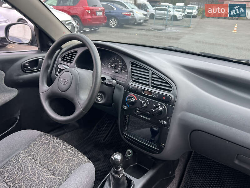 Седан Daewoo Lanos 2008 в Киеве