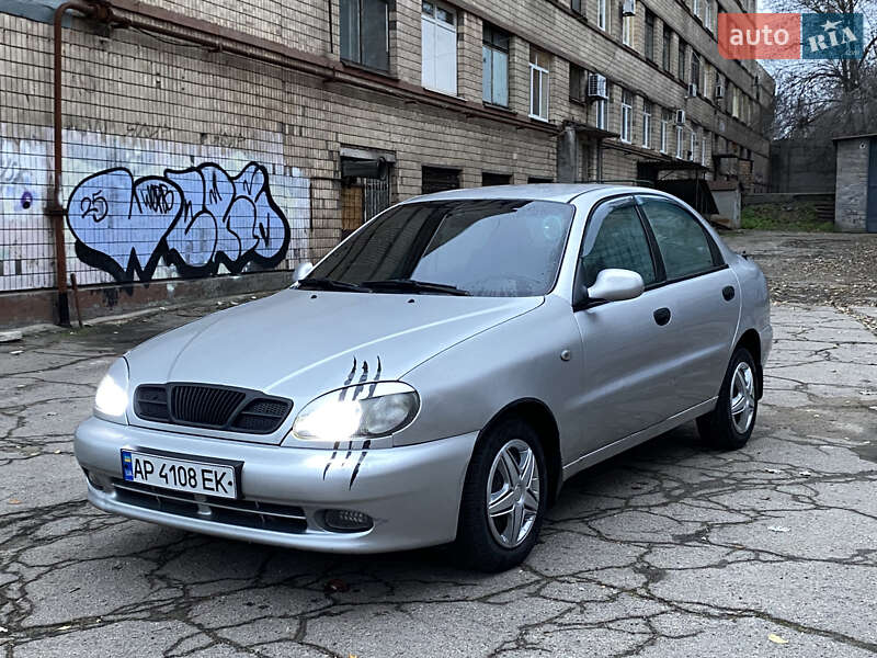 Седан Daewoo Lanos 1997 в Запоріжжі