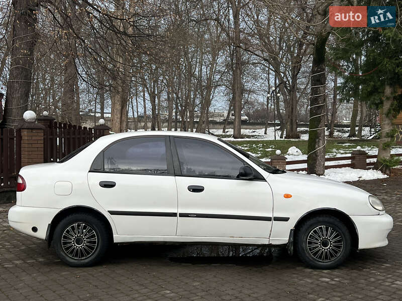 Седан Daewoo Lanos 2006 в Самборе