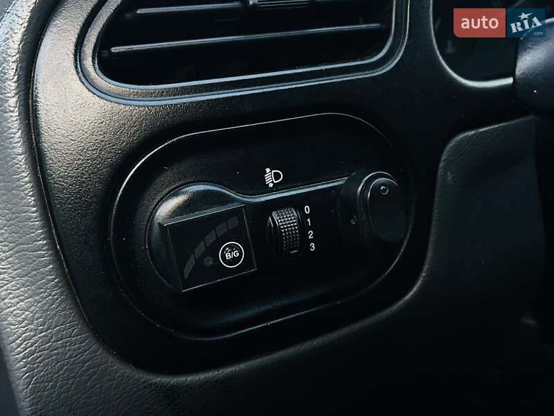 Седан Daewoo Lanos 2008 в Харкові