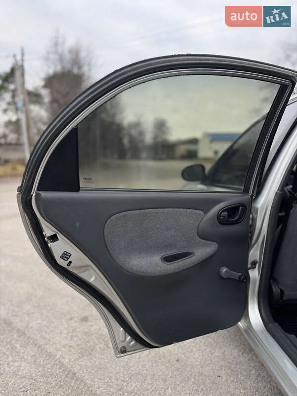 Седан Daewoo Lanos 2007 в Шостці