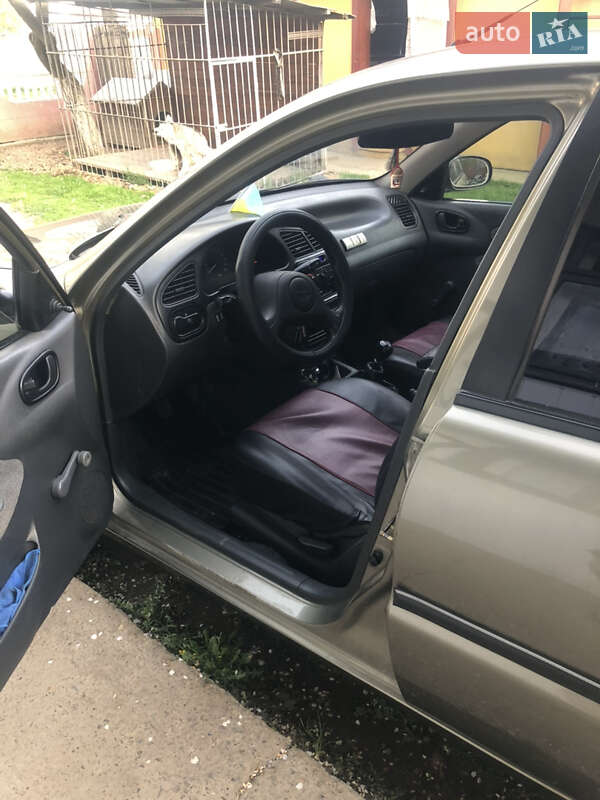 Седан Daewoo Lanos 2007 в Черновцах