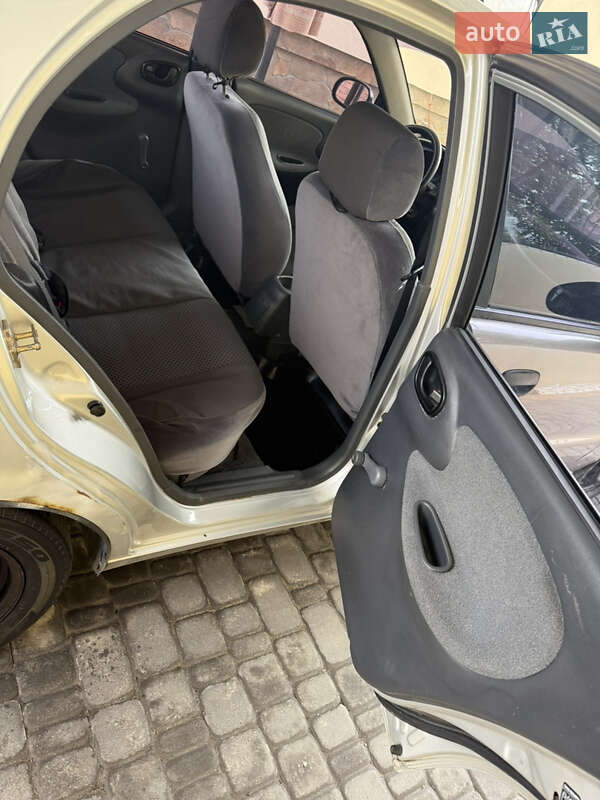 Седан Daewoo Lanos 2007 в Чернігові