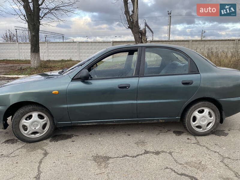 Седан Daewoo Lanos 1998 в Подольске