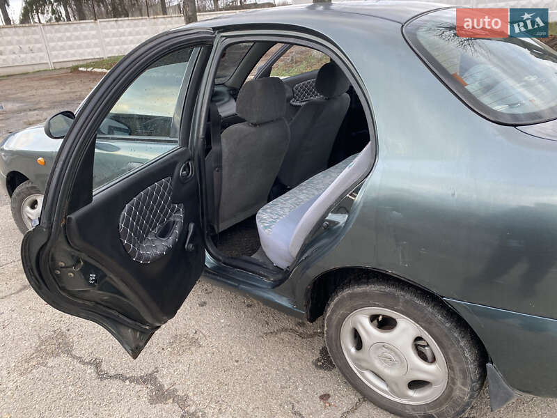 Седан Daewoo Lanos 1998 в Подольске