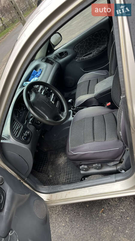 Седан Daewoo Lanos 2004 в Днепре фото 7 Седан Daewoo Lanos 2004 в Днепре