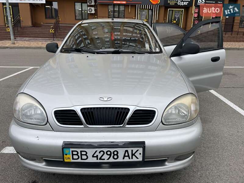 Седан Daewoo Lanos 2006 в Вишневом фото 7 Седан Daewoo Lanos 2006 в Вишневом