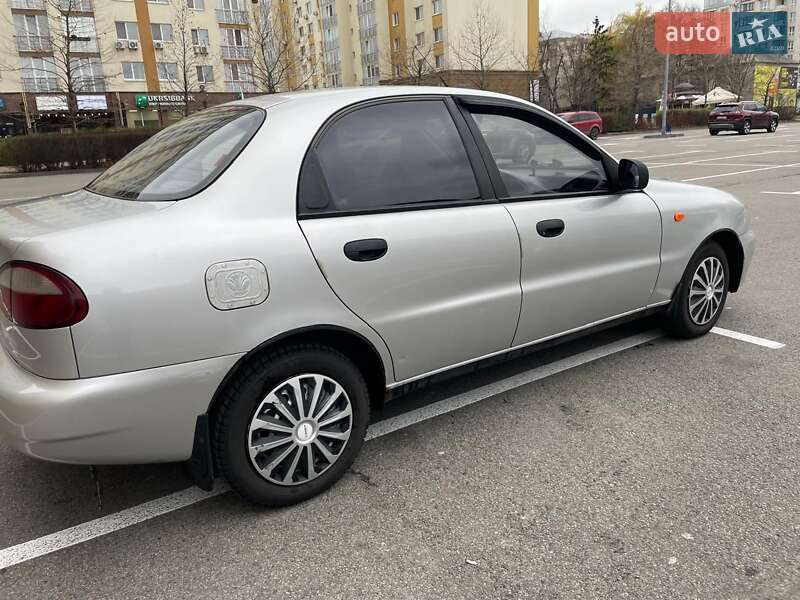 Седан Daewoo Lanos 2006 в Вишневом фото 3 Седан Daewoo Lanos 2006 в Вишневом