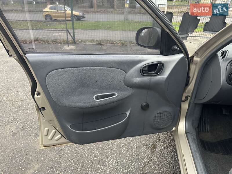 Седан Daewoo Lanos 2007 в Запоріжжі